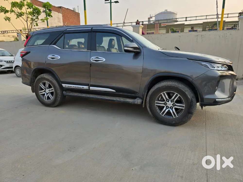 Toyota Fortuner Legender 2017 Diesel 136 Km Driven