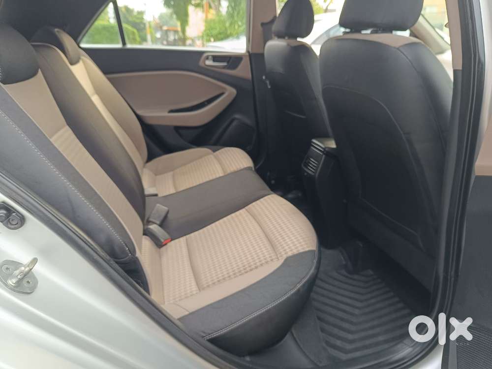 Hyundai Elite I20 Asta Option Cvt, 2018, Petrol