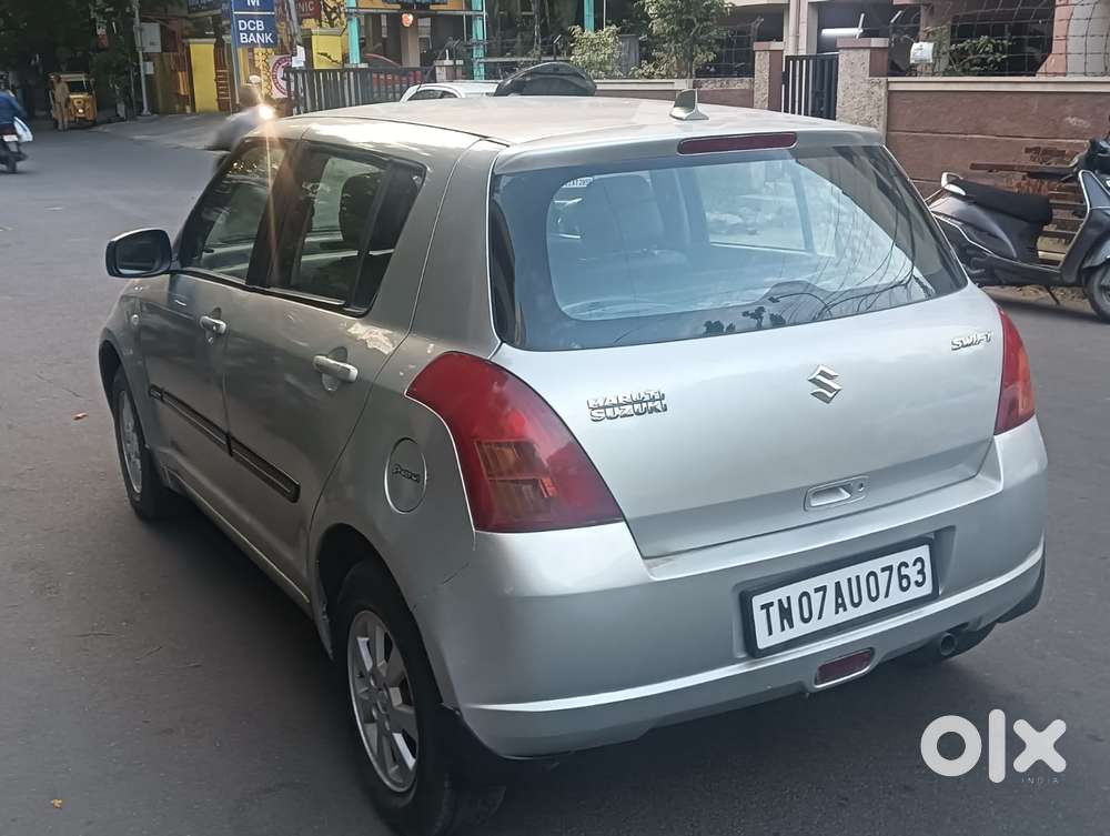 Maruti Suzuki Swift Lxi Option, 2006, Petrol