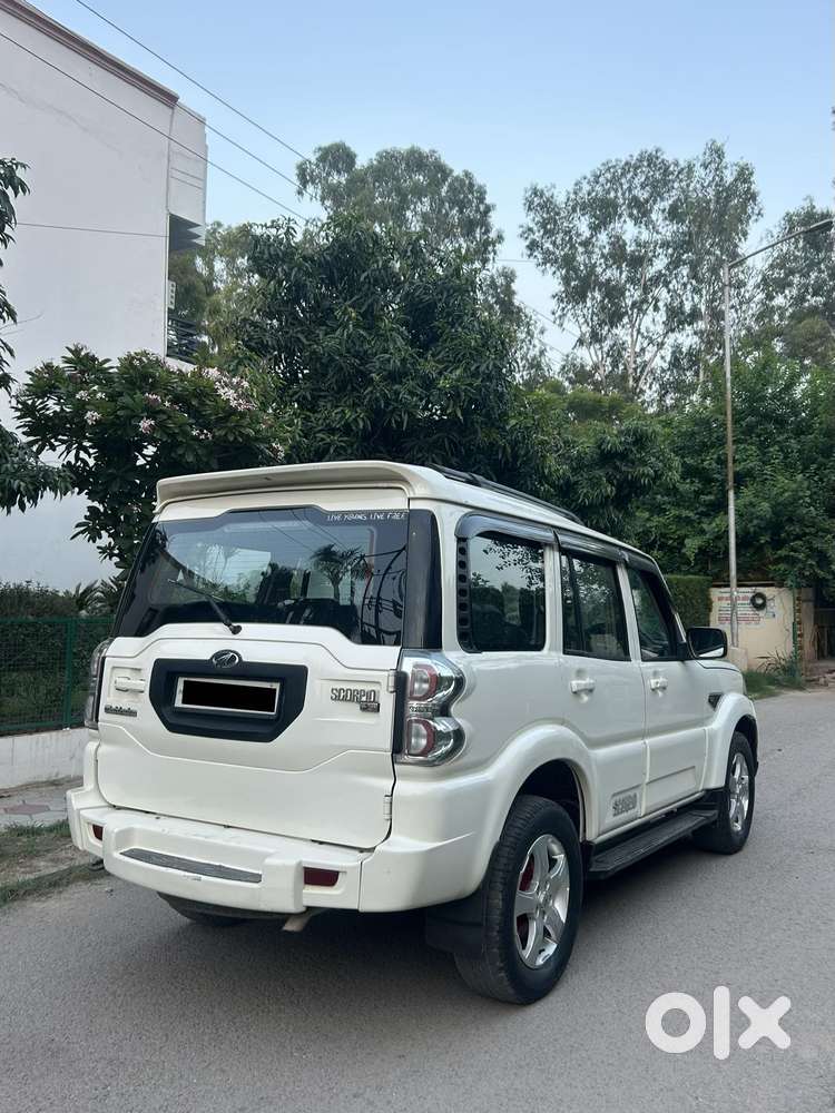 Mahindra Scorpio Classic 2.2 S 11 Mt 7 Str, 2016, Diesel