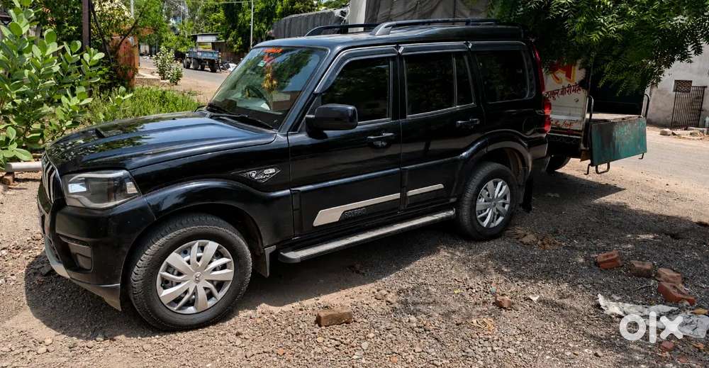 Best Condition, One Hand Driven Car