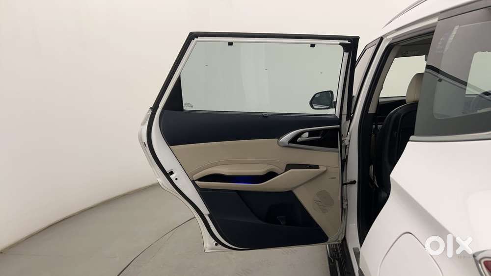 Kia Carens 1.5 Luxury Plus Diesel At 7 Str, 2022, Diesel