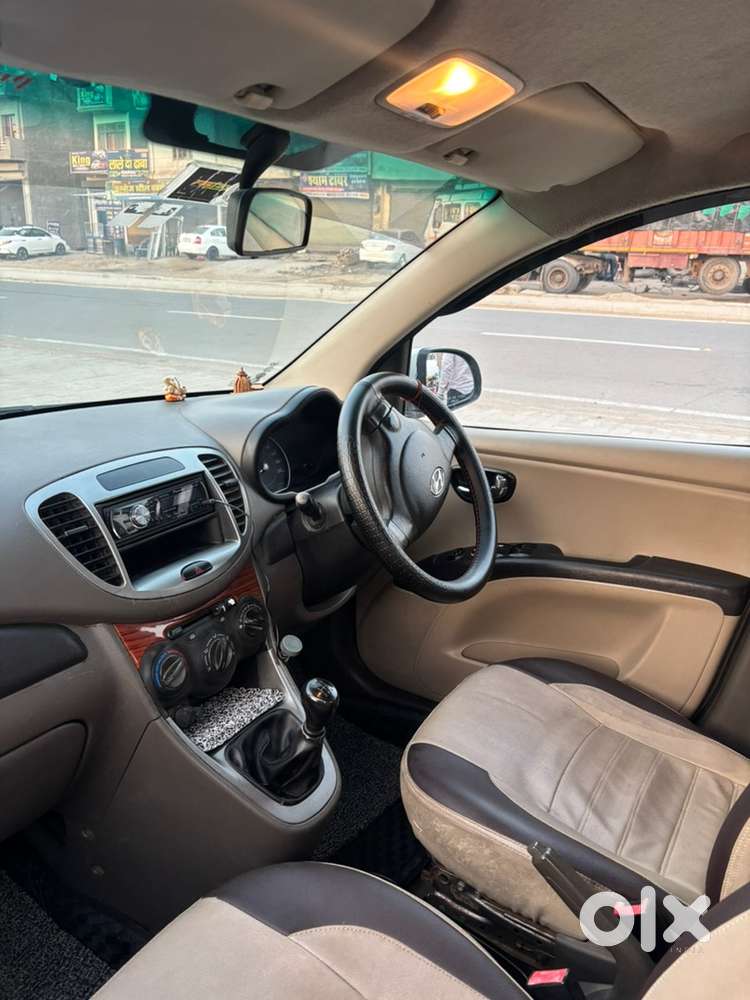 Hyundai I10 Cng & Hybrids Well Maintained