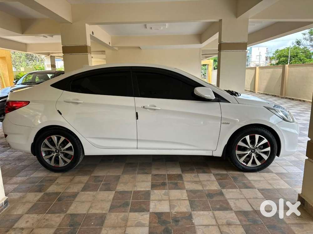 Hyundai Verna 2015 Diesel Well Maintained