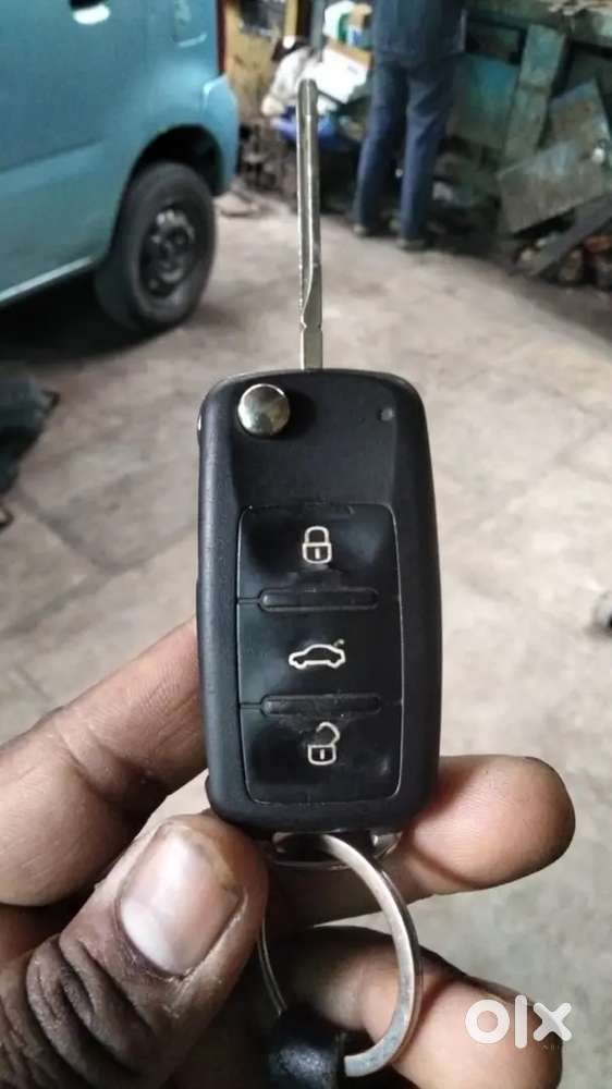 Volkswagen Polo 2010 Petrol 105000 Km Driven