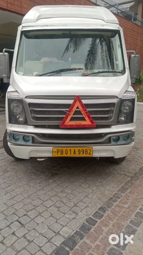 Force Motors Trax 2016 With 180000 Kms