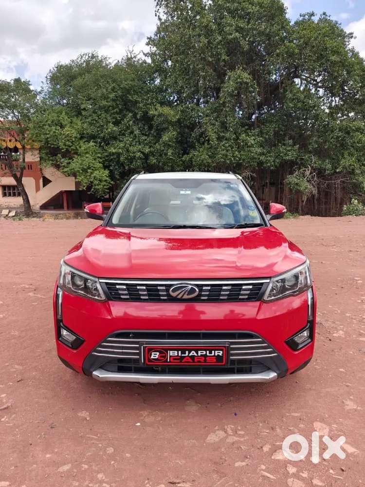 Mahindra Xuv300 2022 Petrol 117500 Km Driven
