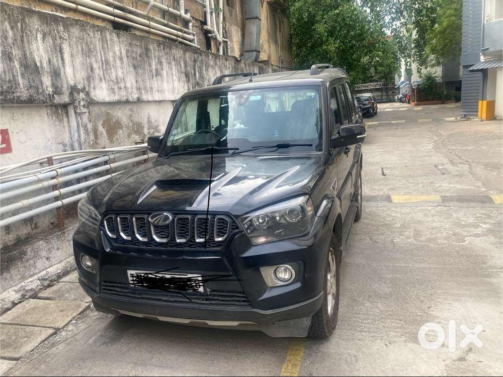 Scorpio S11 Black 1st Owner