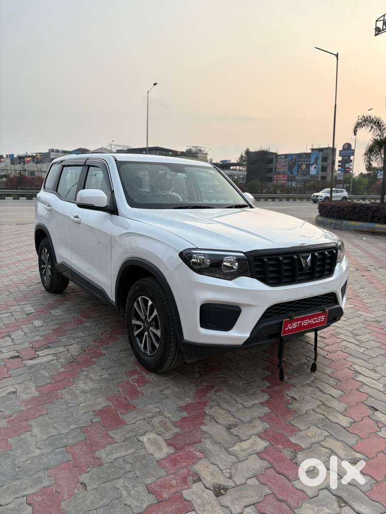 Mahindra Scorpio N Z2 Diesel Mt 7 Str, 2025, Diesel