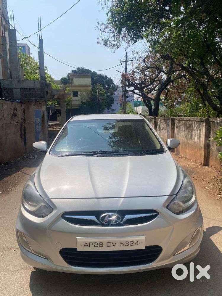 Hyundai Verna 1.6 Sx Crdi At, 2013, Diesel