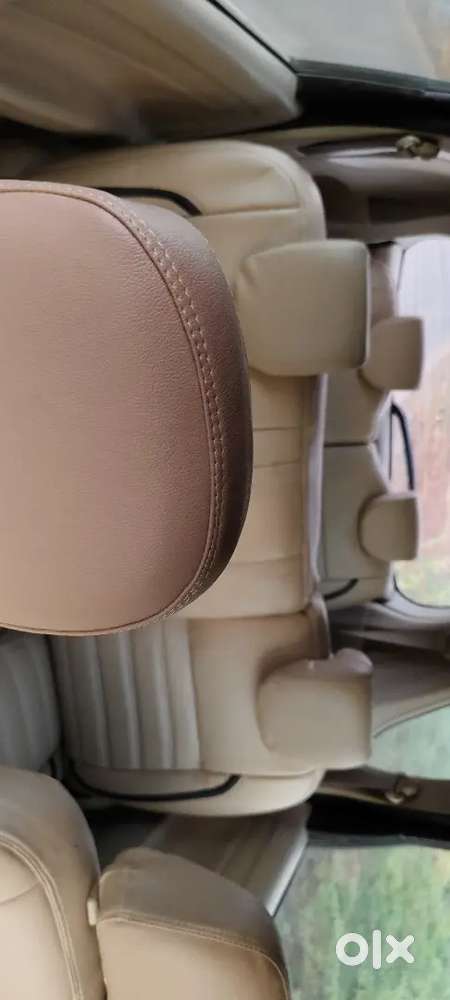 Maruti Suzuki Ertiga 2015zdi+