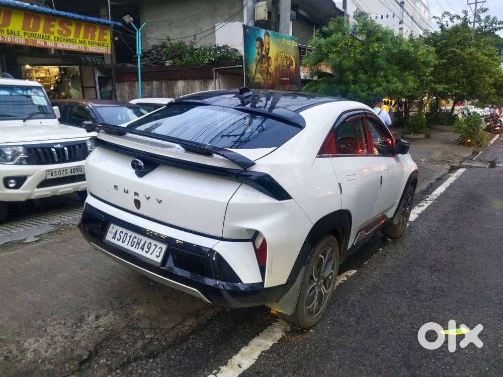 Tata Curvv Creative 1.2 Revotron Petrol 6mt, 2025, Petrol