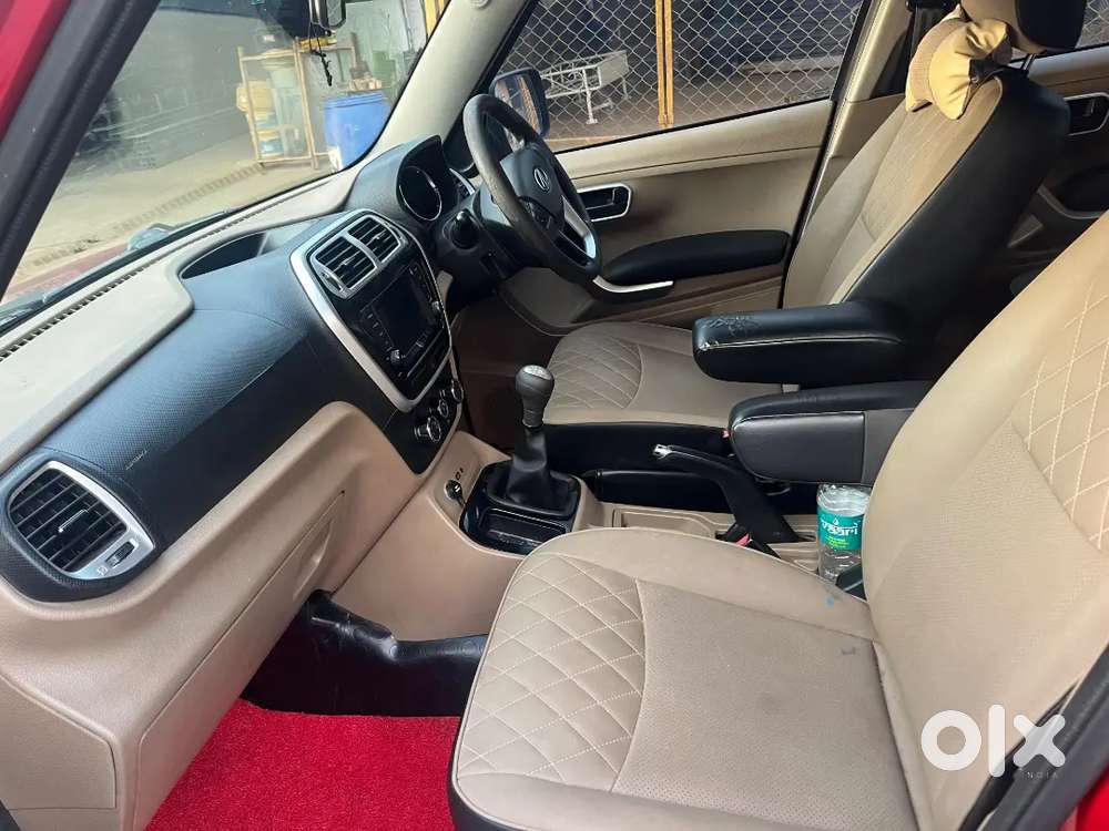 Mahindra Tuv 300 2013