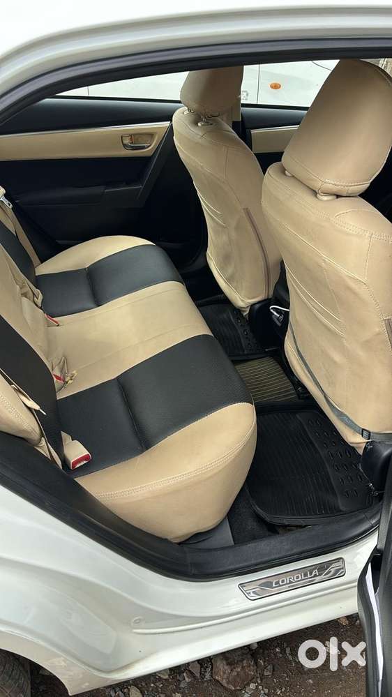 Corolla Altis