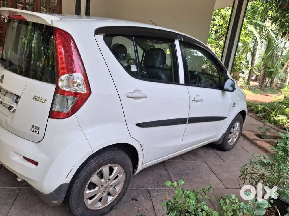 Maruti Suzuki Ritz Zxi 2014 Petrol Manual
