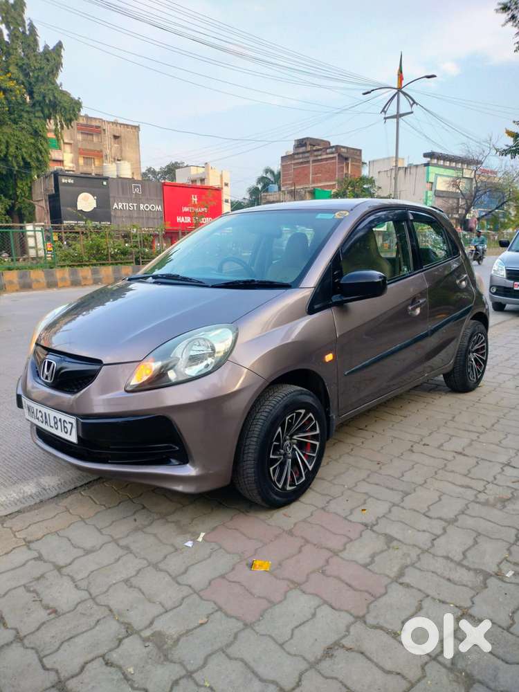 Honda Brio 2011-2013 V Mt, 2012, Petrol