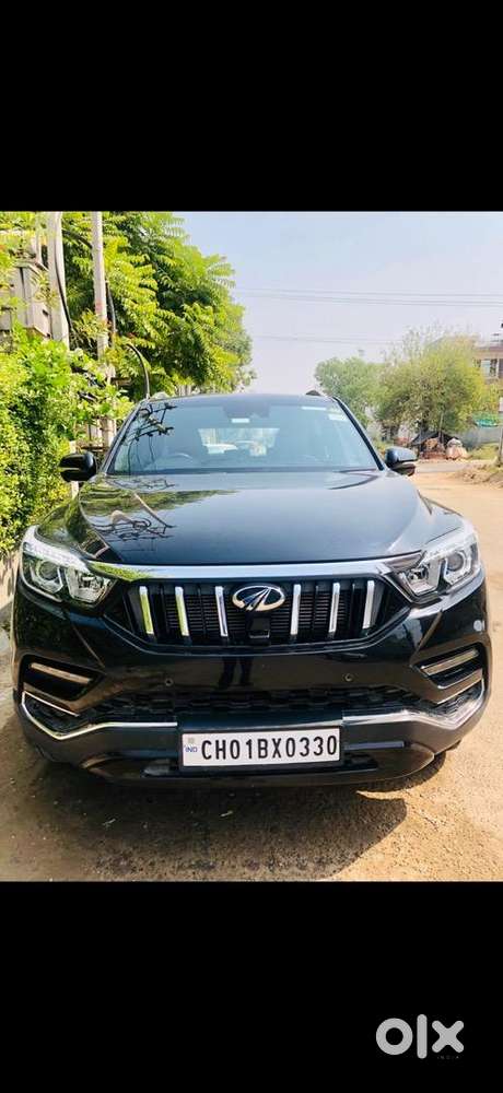 Mahindra Alturas G4 2019 Diesel Well Maintained