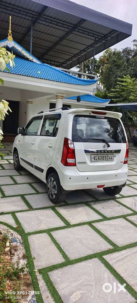 Maruti Suzuki Wagon R Vxi Optional, 2016, Petrol