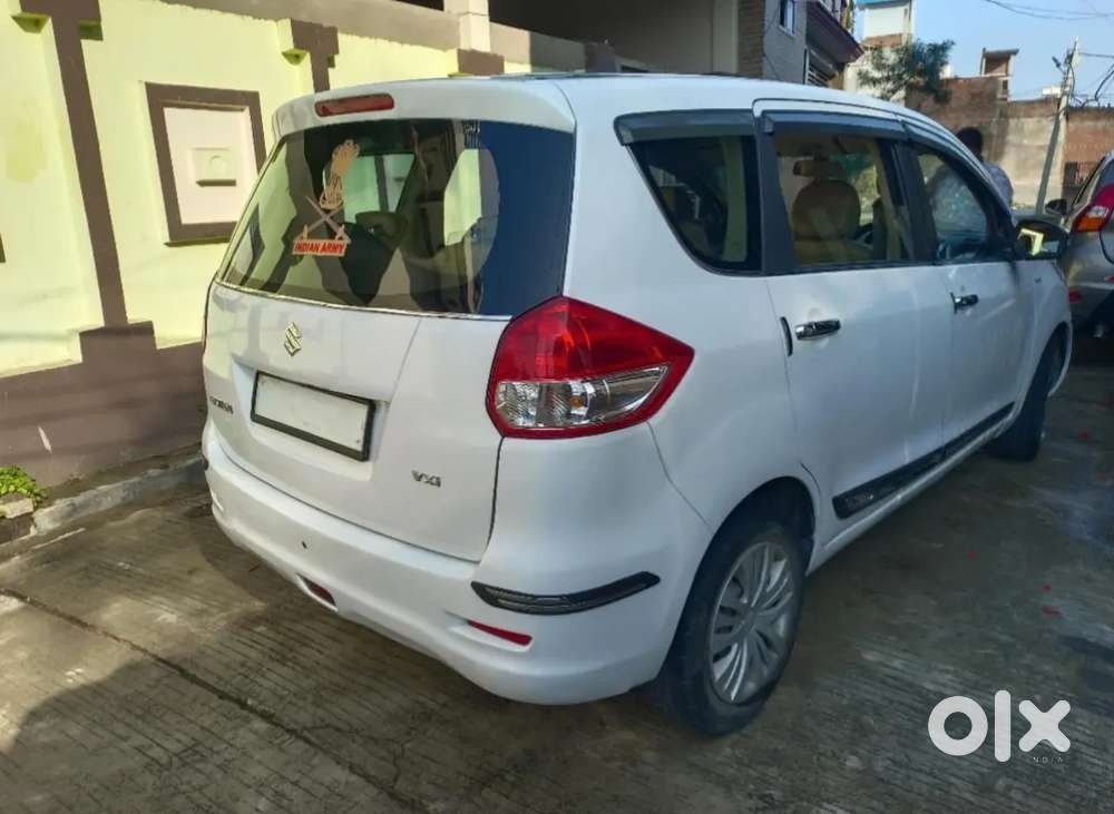 Maruti Suzuki Ertiga Vxi 2013
