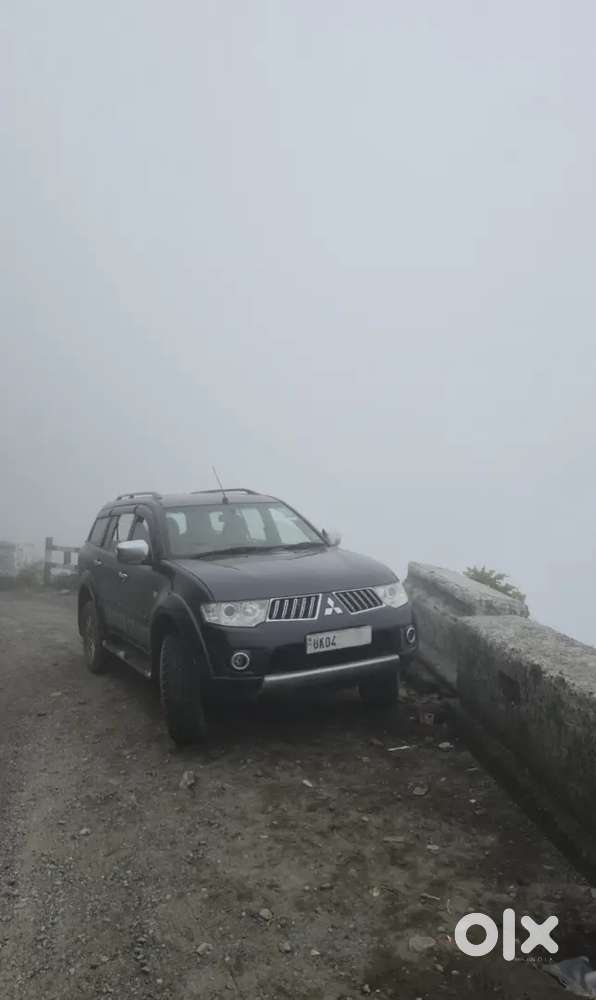 Pajero Sport 2014 Diesel Well Maintained ,4x4 Real Offroading