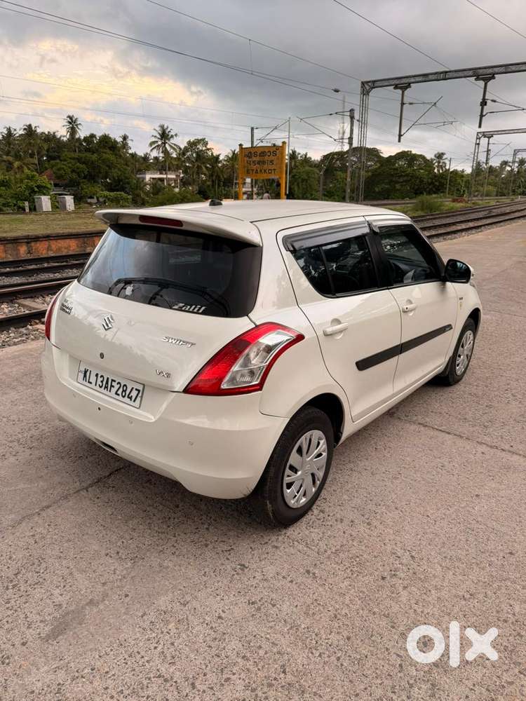 Maruti Suzuki Swift 2004-2010 Vxi With Abs, 2015, Petrol