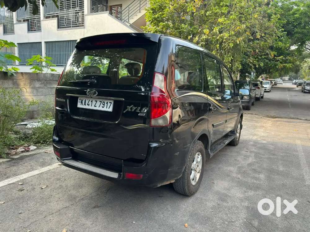 Mahindra Xylo H9 Topend With Airbag, 2.2 Mhawk