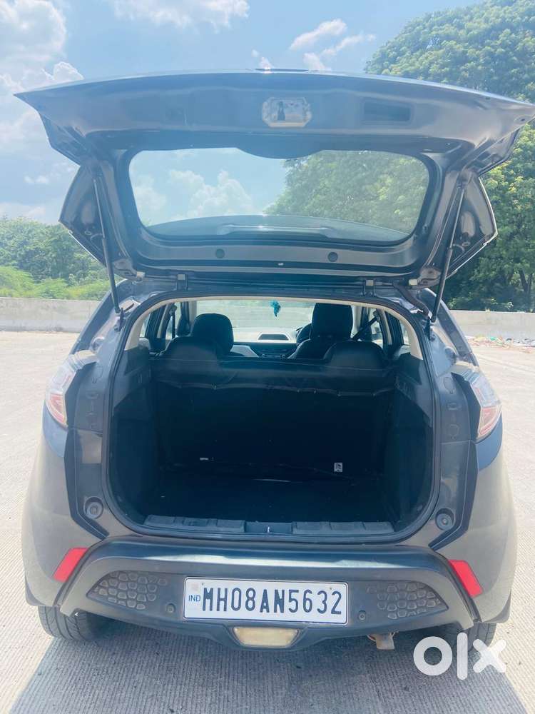 Tata Nexon 1.5 Revotorq Xm, 2019, Diesel