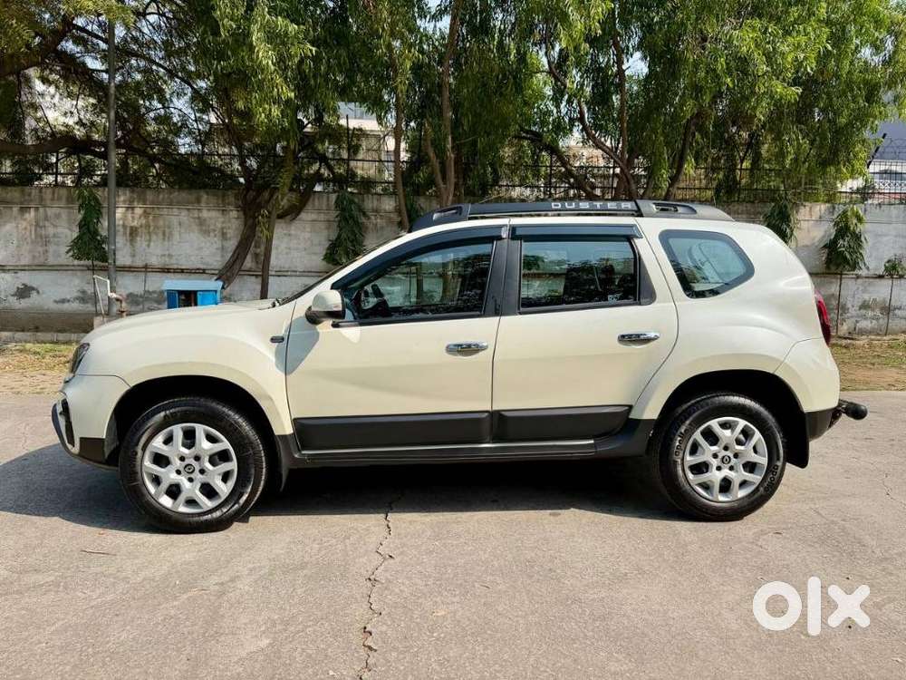 Renault Duster Petrol Rxs Cvt, 2022, Petrol