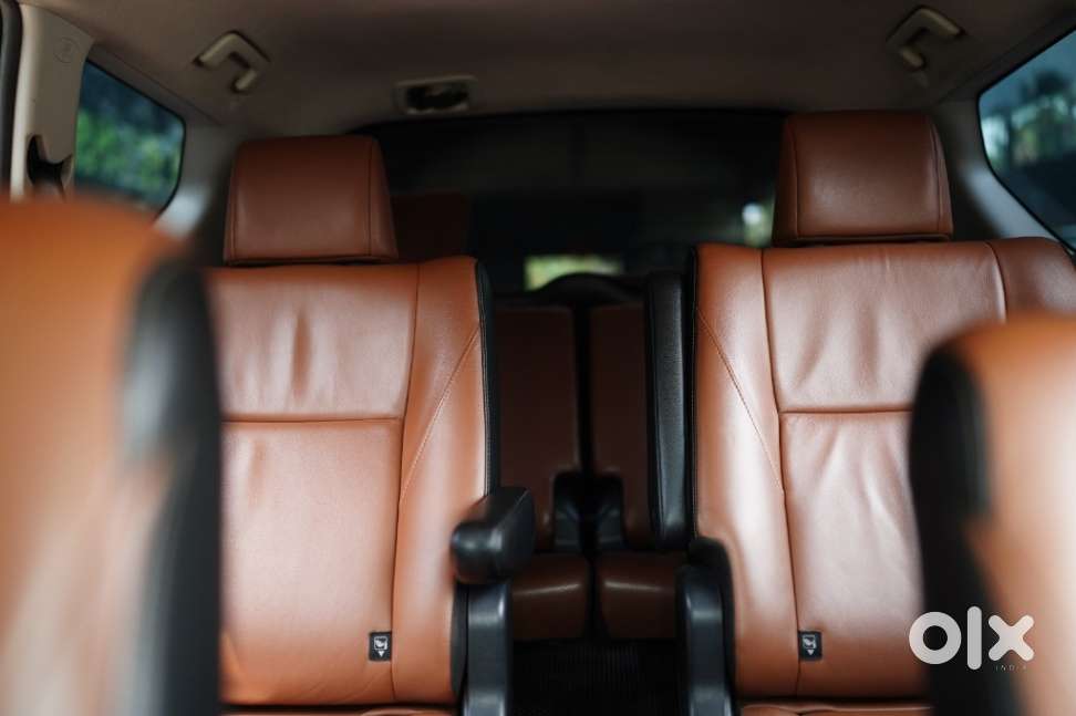 Toyota Innova Crysta 2.8 Z, 2017, Diesel