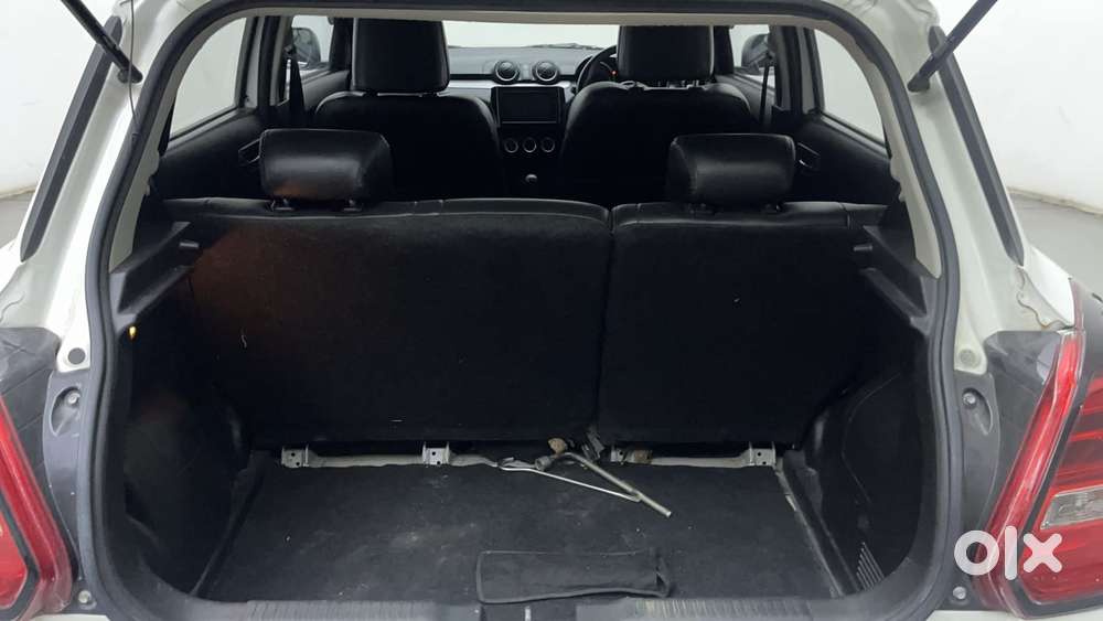 Maruti Suzuki Swift 1.3 Zxi, 2021, Petrol