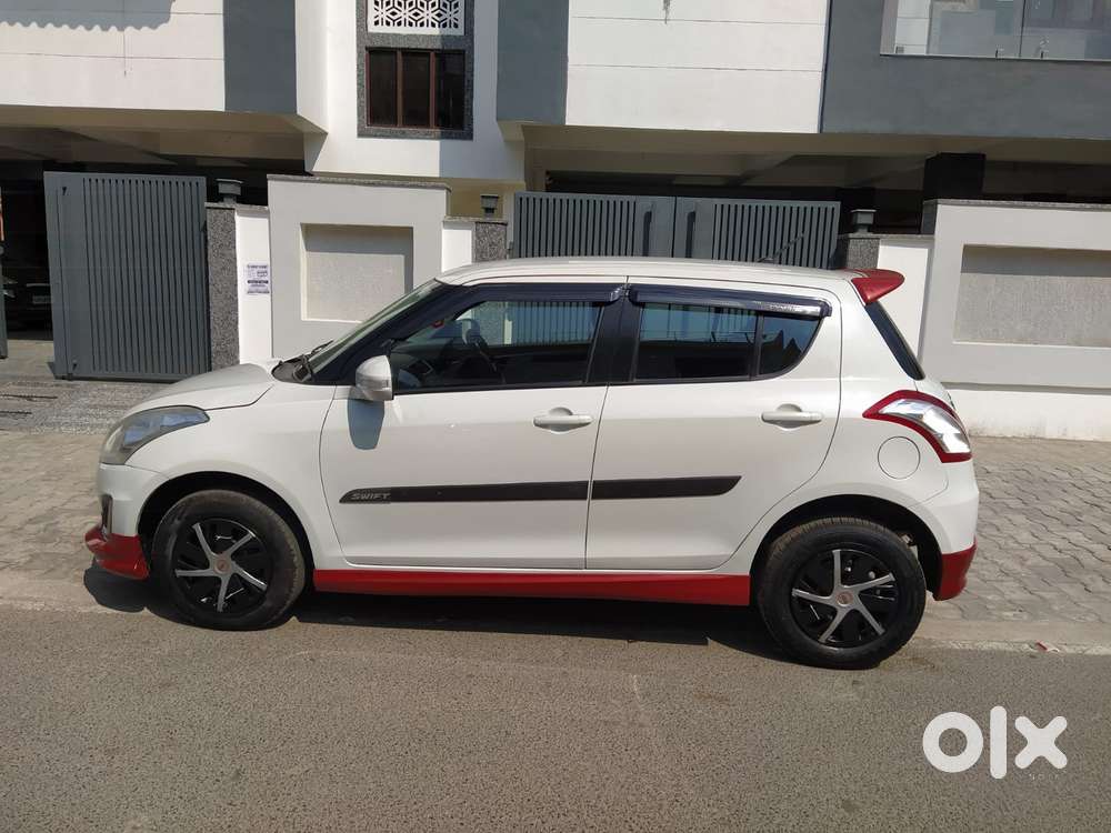Maruti Suzuki Swift 1.2 Glory Eition, 2016, Petrol