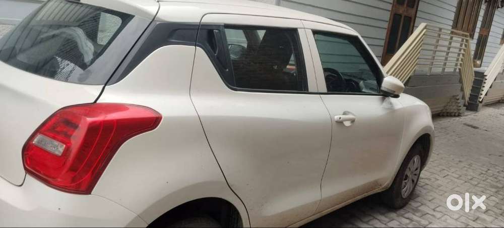 Maruti Swift Vxi 2020