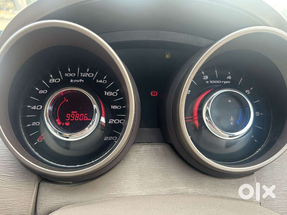 Mahindra Xuv500 W8 2wd, 2015, Diesel