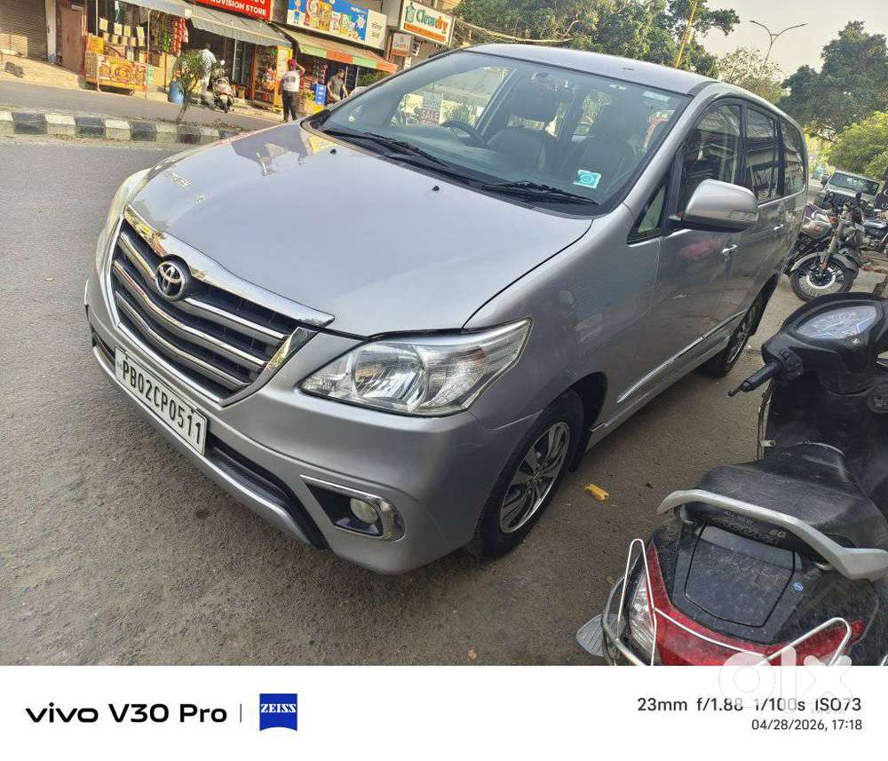 Toyota Innova 2.5 V 7 Str, 2015, Diesel