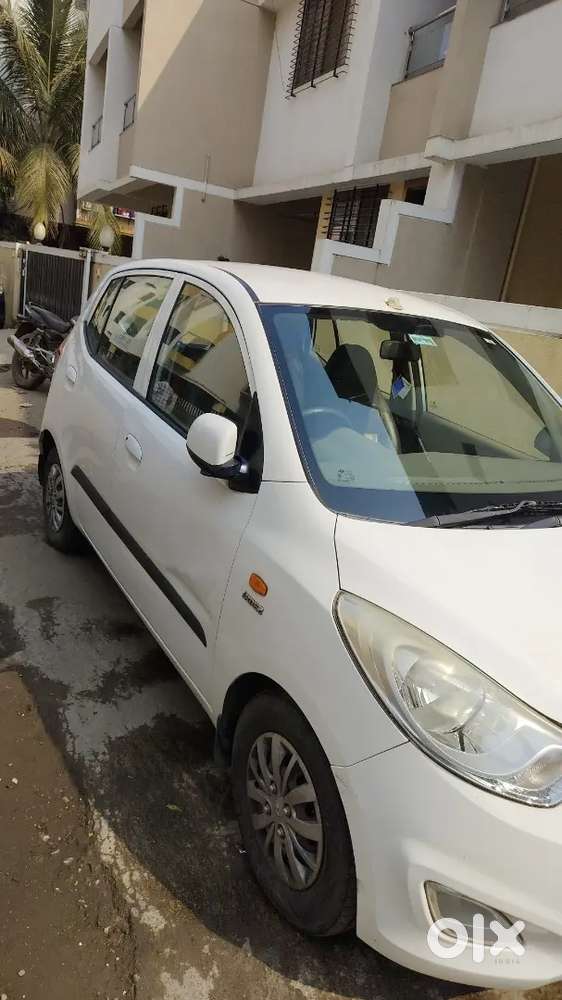 Hyundai I10 2017 Petrol 103000 Km Driven