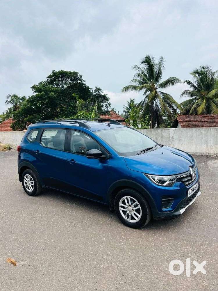Renault Triber Rxt, 2022, Petrol