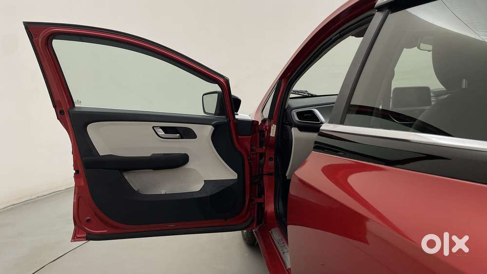 Tata Altroz Xz, 2021, Petrol