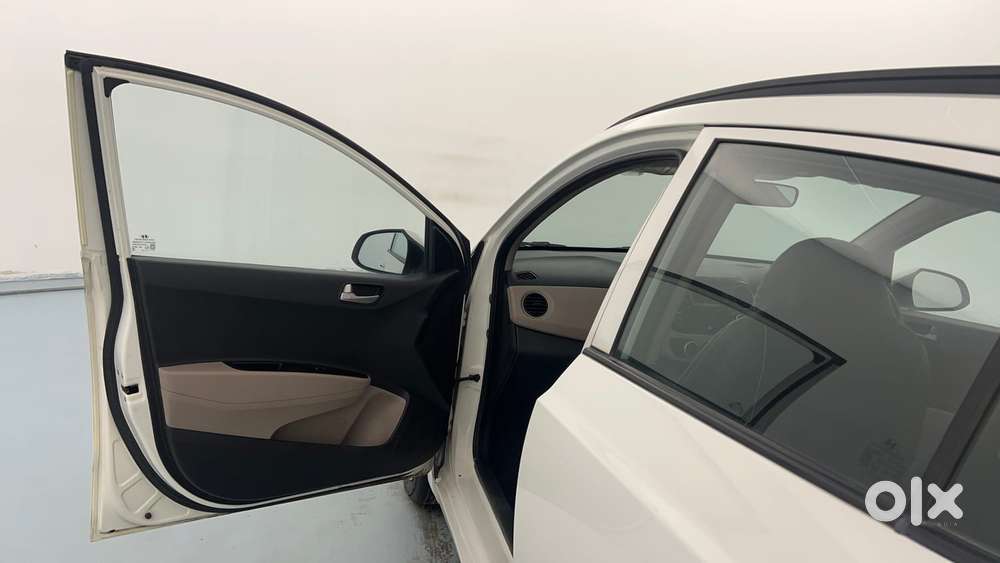 Hyundai Grand I10 1.2 Kappa Sportz, 2015, Petrol