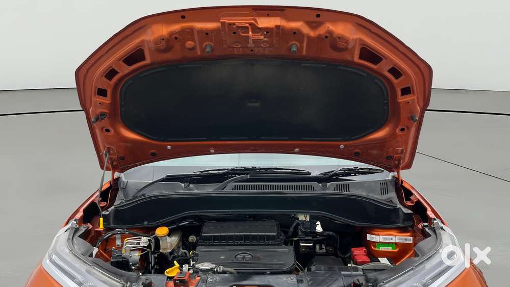 Tata Punch 1.2 Revotron Creative Amt Dual Tone, 2021, Petrol