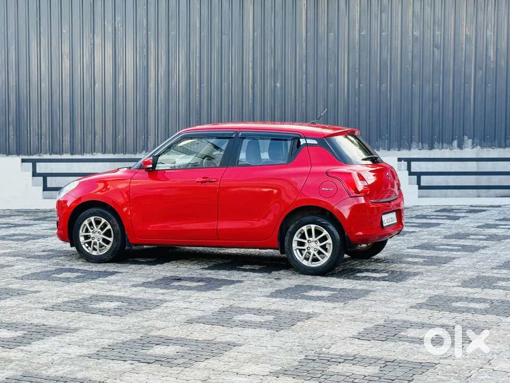 Maruti Suzuki Swift Vvt Zxi, 2018, Petrol