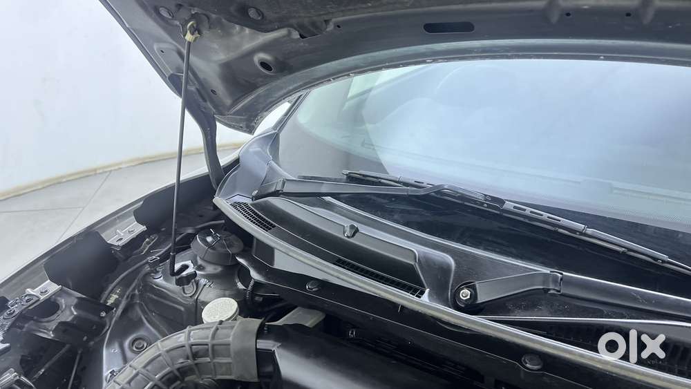 Maruti Suzuki Swift Amt Vvt Vxi, 2018, Petrol