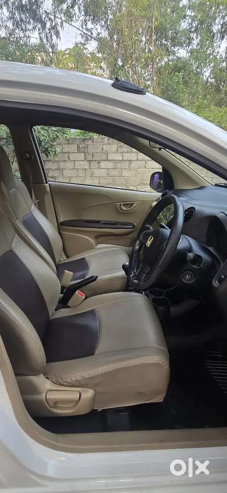 Honda Brio 2012 Petrol Well Maintained