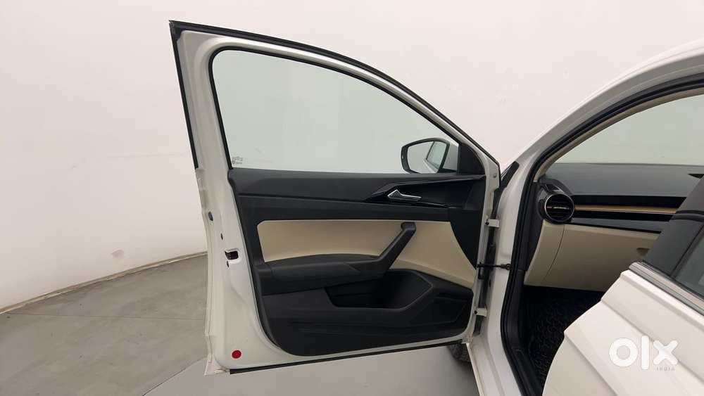 Skoda Slavia Style 1.5l Tsi Dsg, 2022, Petrol