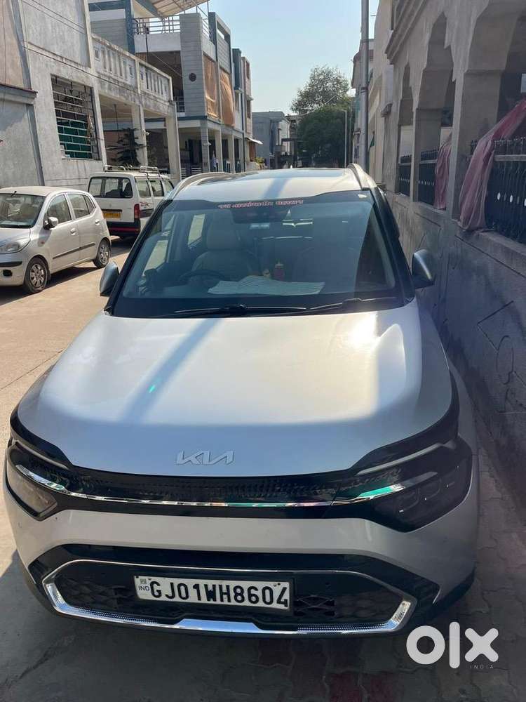 Kia Carens 2022 Diesel 92000 Km Driven