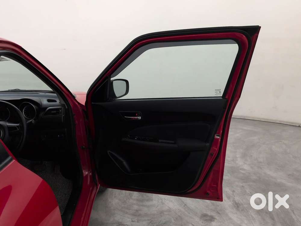 Maruti Suzuki Swift Amt Vvt Vxi, 2023, Petrol