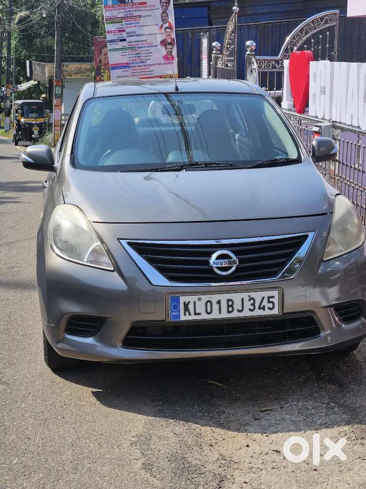 Nissan Sunny 2012 Petrol Well Maintained.