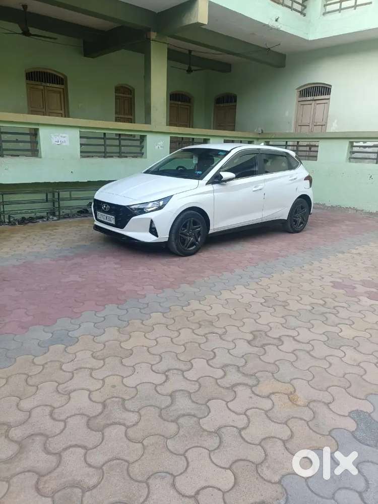 Hyundai New I20 2023 Petrol 39000 Km Driven