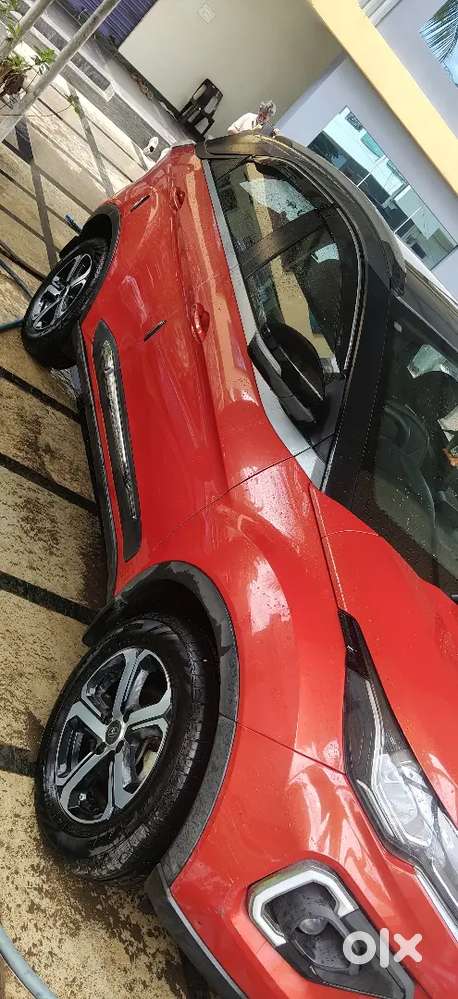 Tata Nexon 2022 Revotron Xza