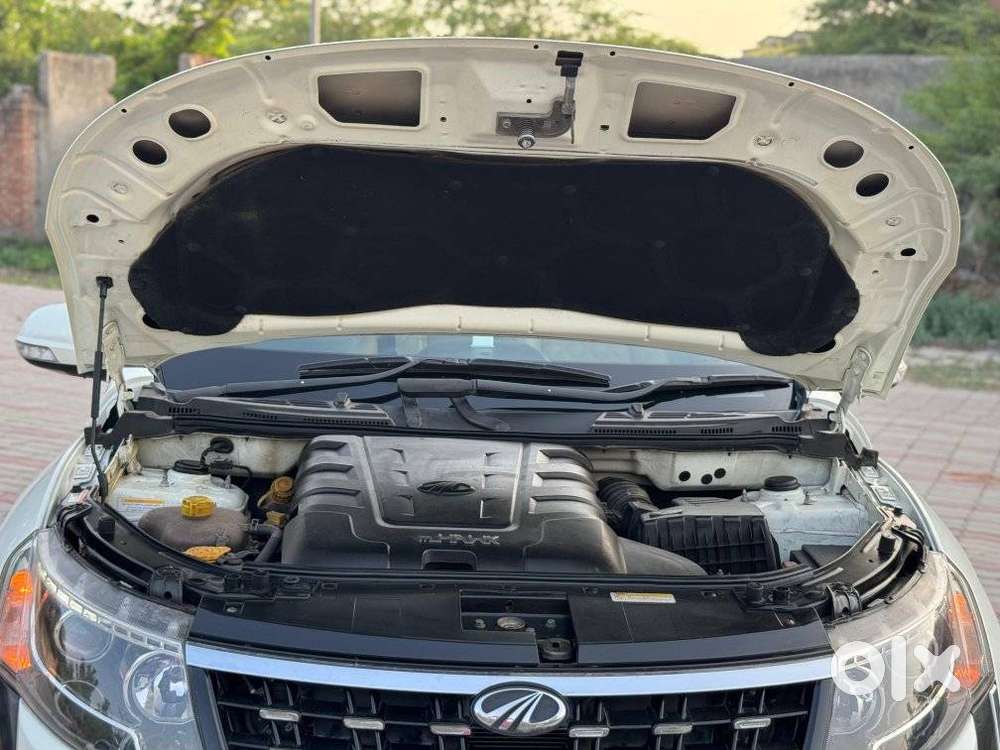 Mahindra Xuv500 W9 1.99, 2020, Diesel