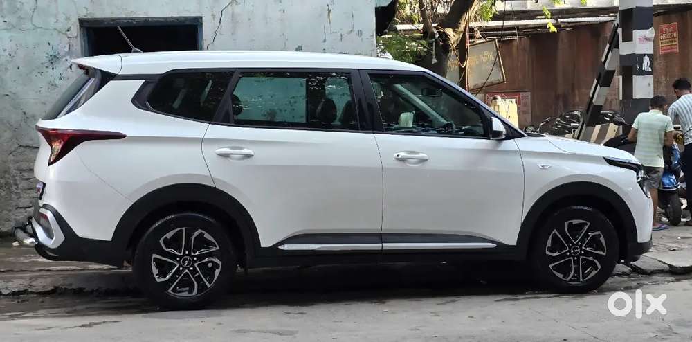 Kia Carens 2024 Diesel 46523 Km Driven